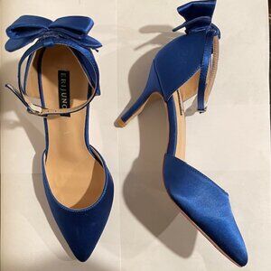 Saphire Satin Heels NWOT Size 6.5